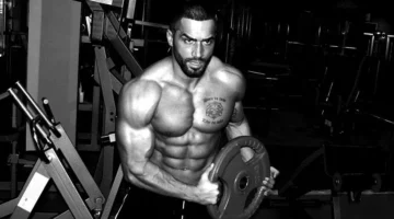 لازار انجيلوف.webp